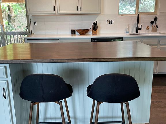 4th image of 6225 S Lorreen Dr