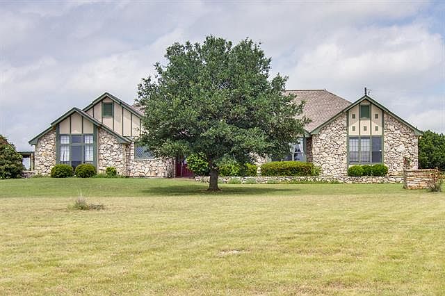 1st image of 3206 Crystal Lake Dr