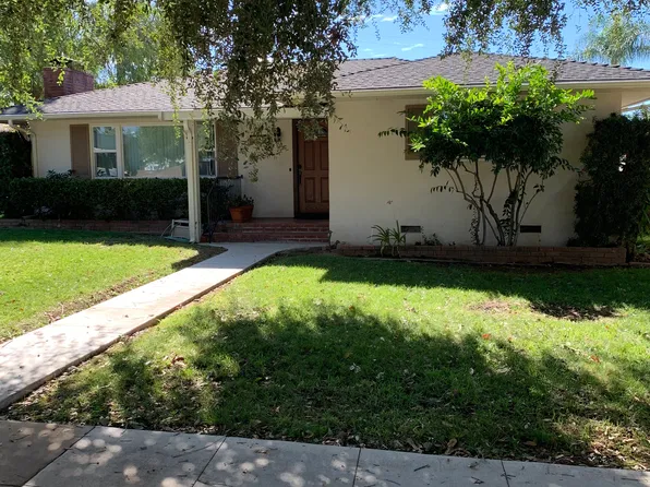 448 Alvarado St, Redlands, CA 92373