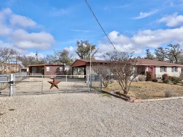 47 Deloris Dr, Harper, TX 78631