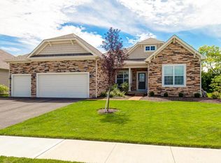 1523 Fairway Dr, Grove City, OH 43123