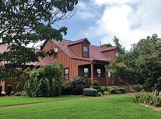 2715 David Crockett Hy Old, Belvidere, TN 37306
