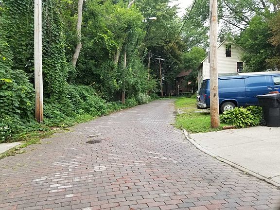 5th image of 3809 Philena Ave