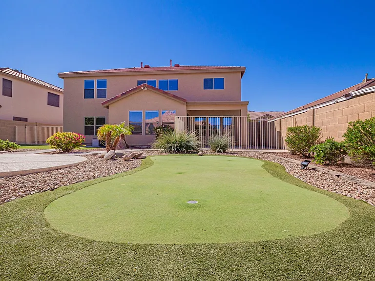 1310 E Beth Dr — Photo 51