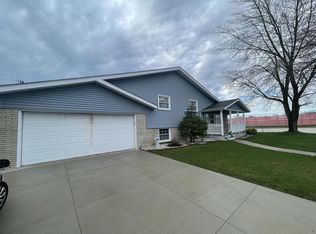 2201 Loraine Ave, Racine, WI 53404