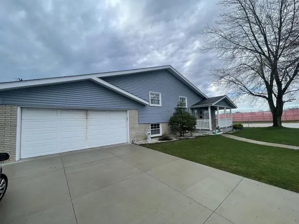 2201 Loraine AVENUE, Racine, WI 53404