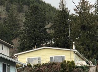 615 Evergreen Ave, Garibaldi, OR 97118