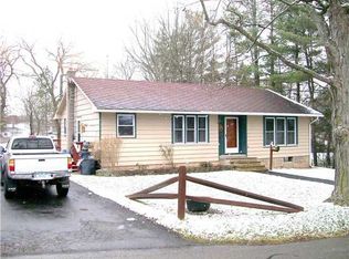 17 Collins Ave, Penn Yan, NY 14527