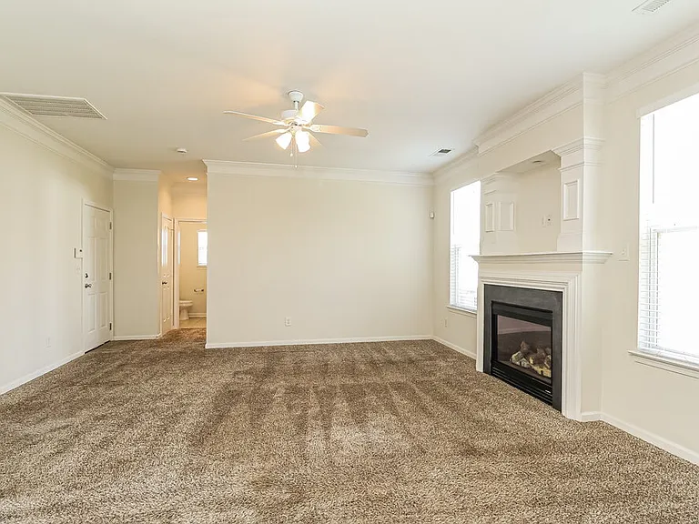 6908 Sequoia Hills Dr — Photo 5
