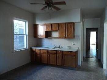 3rd image of 5146 W Hutchinson St