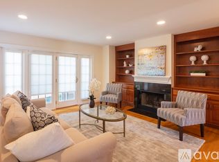 1077 Boylston St UNIT 1077, Newton Highlands, MA 02461