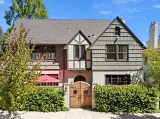 2939 NW Cornell Rd, Portland, OR 97210