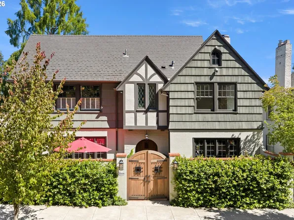 2939 NW Cornell Rd, Portland, OR 97210