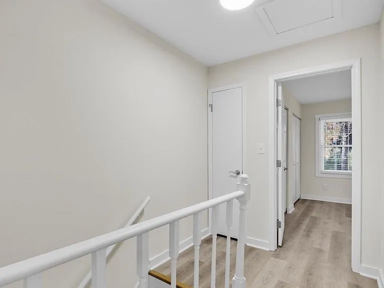 4918 Pompano Ct — Photo 13