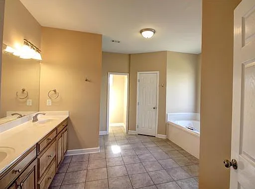 6200 Mossy Oak Dr E — Photo 15