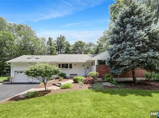 109 Chadwick Rd, Hillsdale, NJ 07642