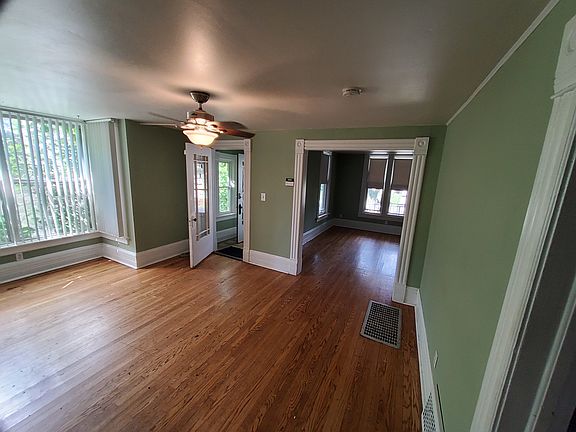2nd image of 1134 N 44th St