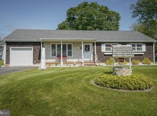 1 Bobwhite Ct, Forked River, NJ 08731
