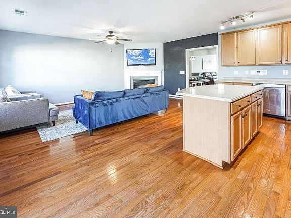 5th image of 6203 Aster Haven Cir #46