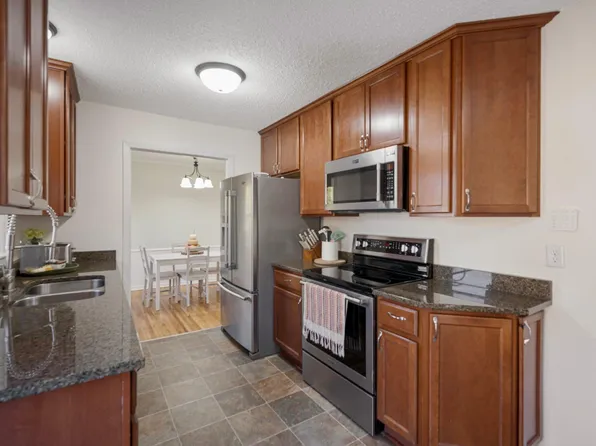 11038 Bittersweet St NW, Coon Rapids, MN 55433