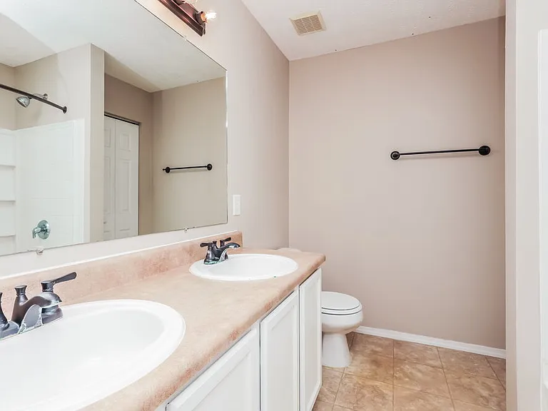 5221 Sunsail Dr — Photo 13