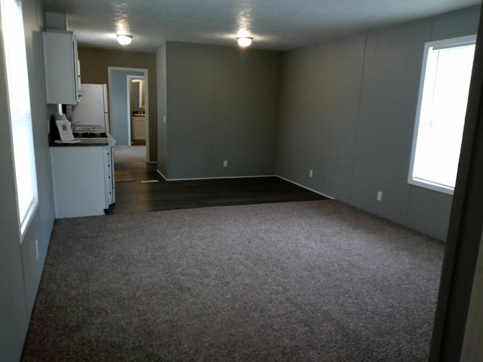 2nd image of 2847 Kozy Dr