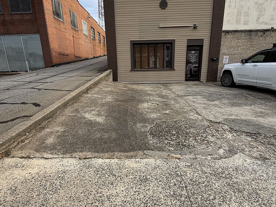 1st image of 312 9th St #1
