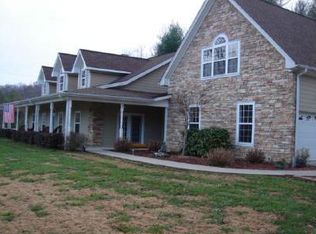 1075 Trackrock Church Rd, Blairsville, GA 30512