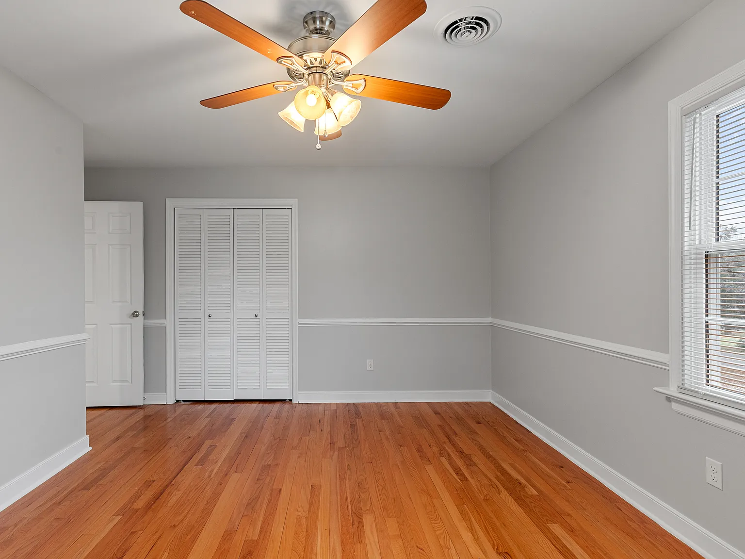 4507 Kingsland Road - 1 — Photo 2