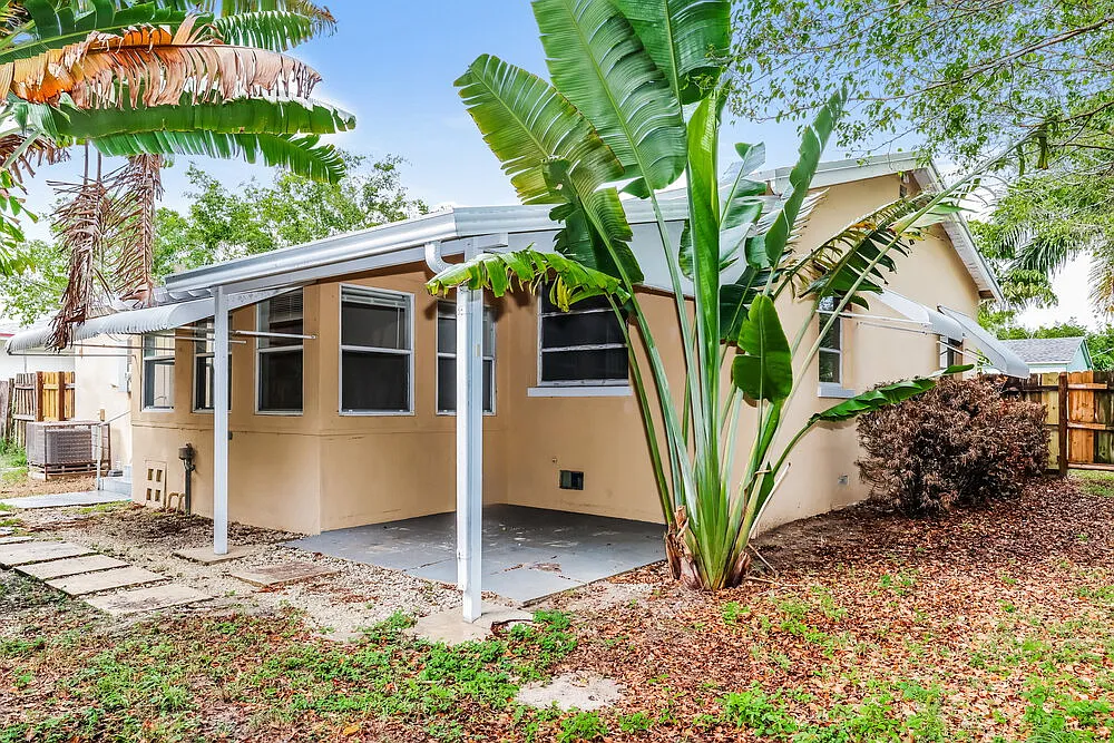 2 bed, 1.0 bath, 963 sqft, $2,620 — Photo 4