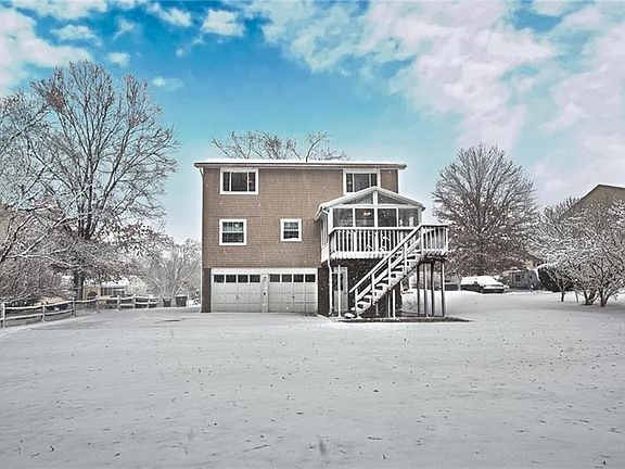 2nd image of 108 Woodridge Dr
