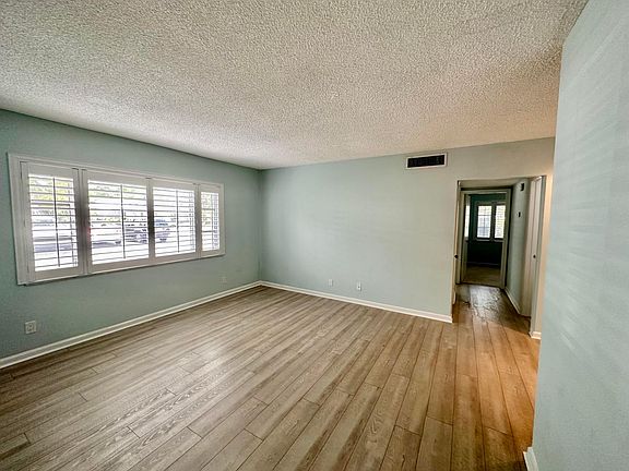 2nd image of 2210 NE 56th Place #101