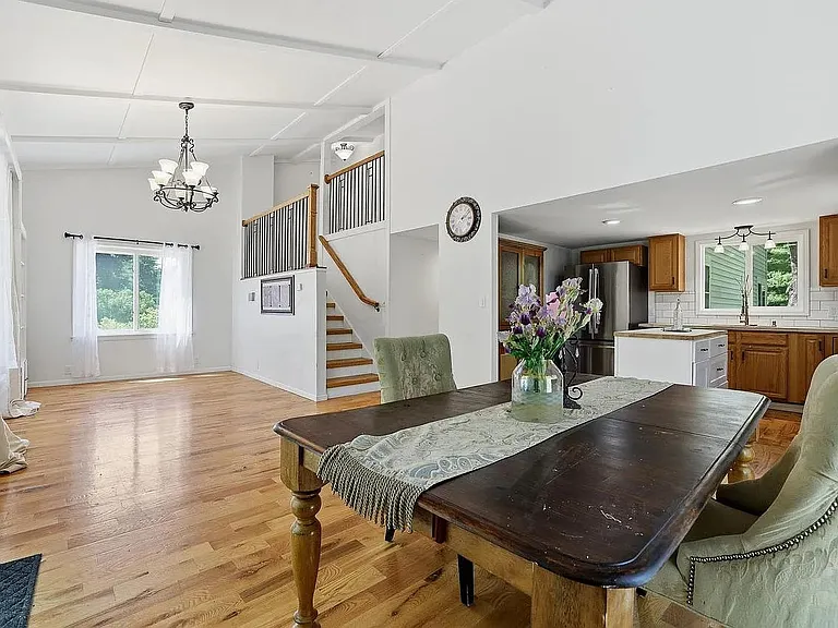 7121 Wazeecha Ave — Photo 2