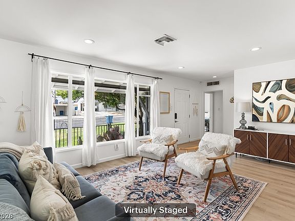 3rd image of 1705 Hassett Ave