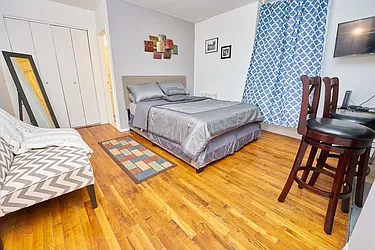 Rented by Genik Group Corp