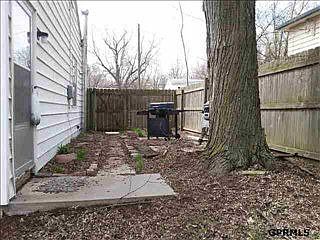 3rd image of 7608 Pinkney St