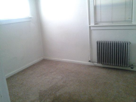 5th image of 569 N 11th St #D