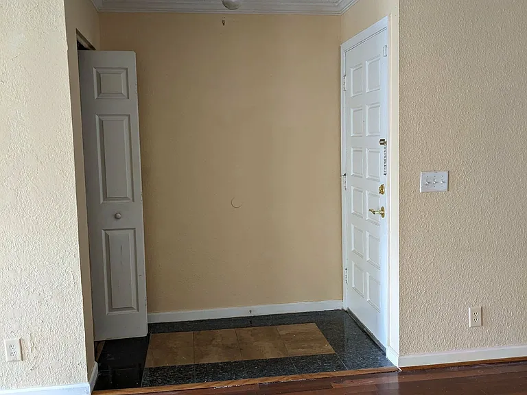 6654 Bell Tower Ct #2 — Photo 23