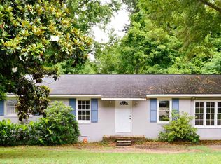 123 Winter Hill Dr, Winterville, GA 30683