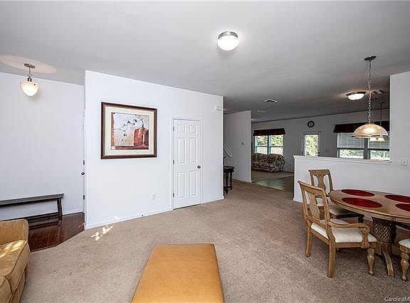 4th image of 15627 Lakepoint Forest Dr