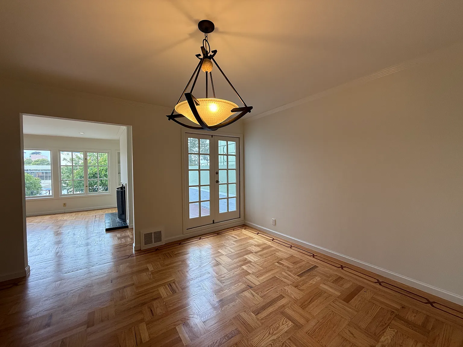2 bed, 1841 sqft, $8,000 — Photo 4