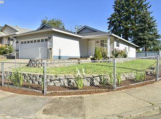 17199 SE Pine St, Portland, OR 97233