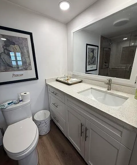 250 Jacaranda Dr #804 — Photo 17