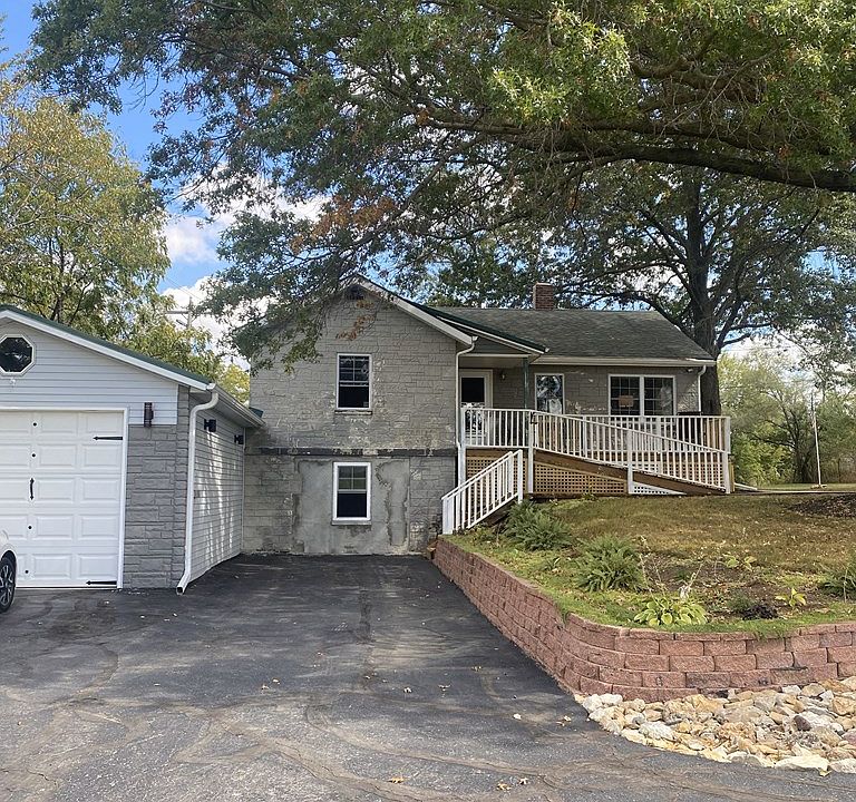 302 S Hastings St, La Plata, MO 63549 Zillow