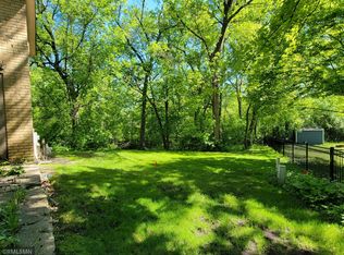 Eitel Rd, Chaska, MN 55318