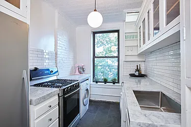 Sold by Canvas Real Estate