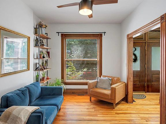 4th image of 2757 Armand Pl
