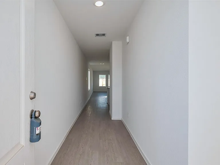 18224 Pontecorvo Ln — Photo 9