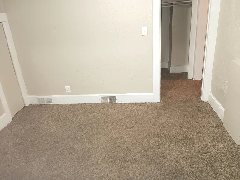 344 N Perry St #2 — Photo 9