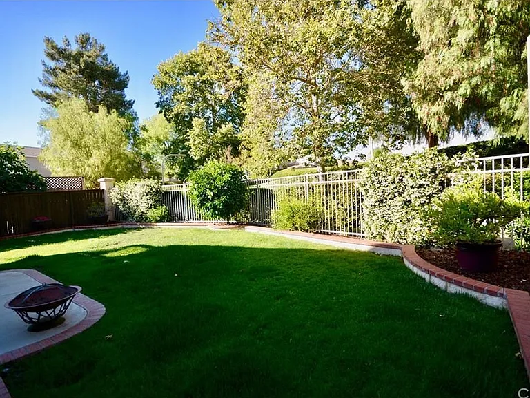 42976 Corte Davila — Photo 47